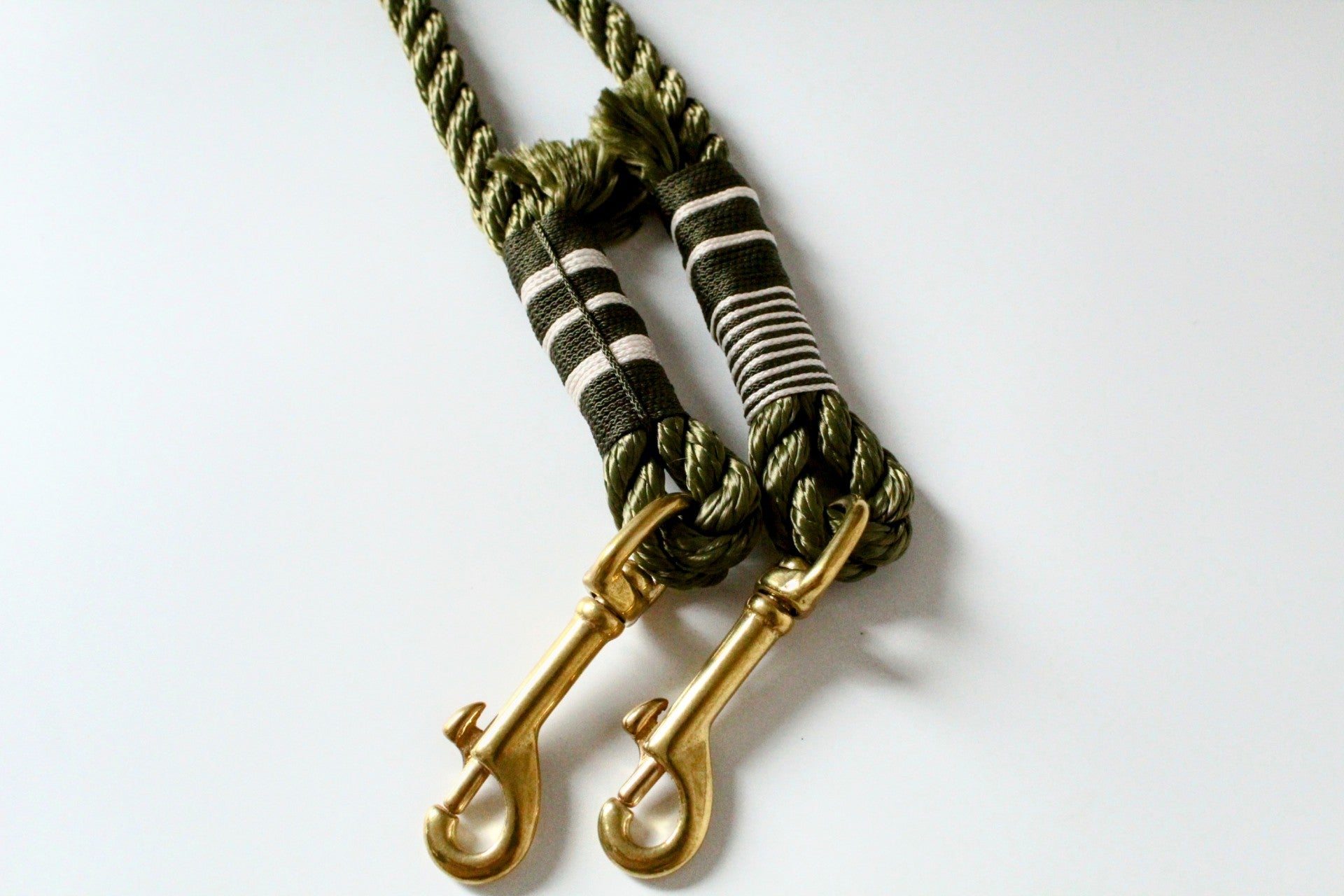 Leine aus gedrehtem Tau in oliv