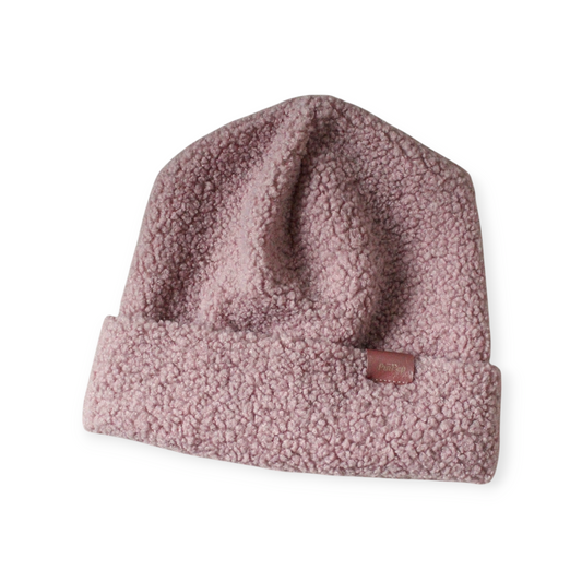 Beanie aus Boucle in verschiedenen Farben